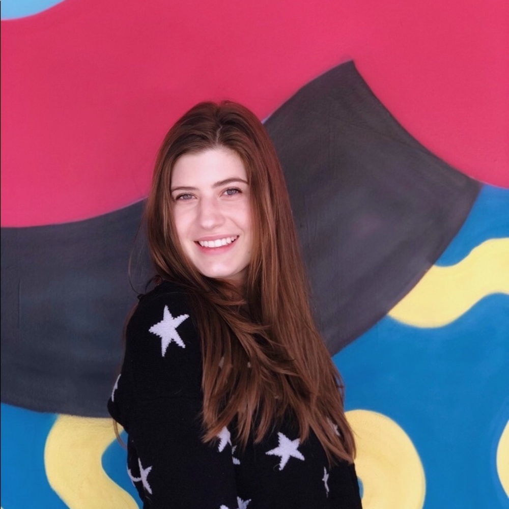 Meet your Posher, Alexis
